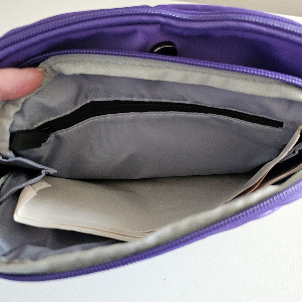 Ihkwip ZigZag crossbody purse - Picture 10 of 14